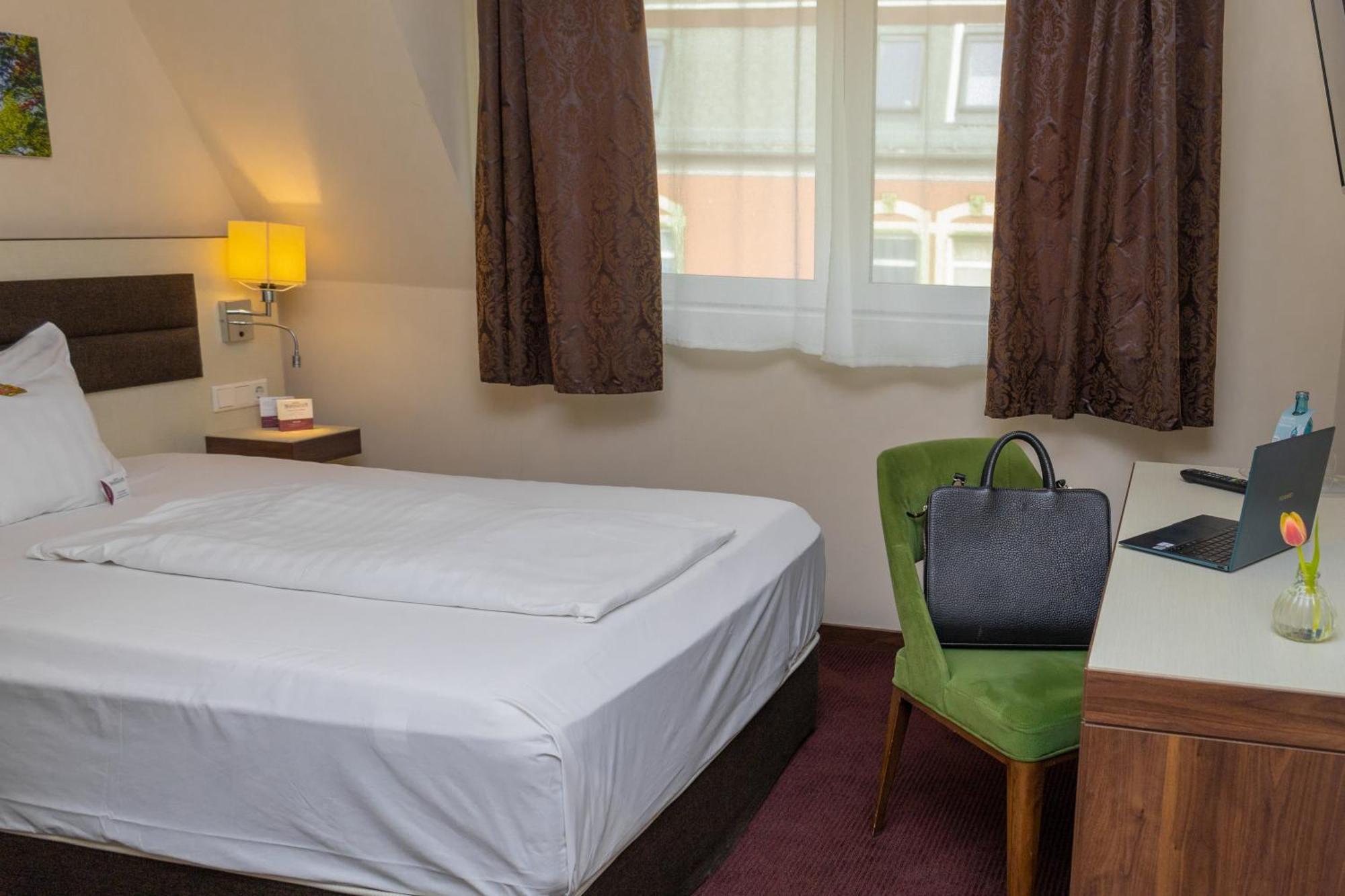 Hotel Nordhausen Bagian luar foto